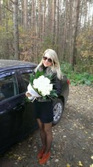 Delivery of products Round bouquet of 15 white roses "Tenderness" (461)