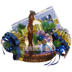 Gift basket № 8 "On the eve of the holiday"