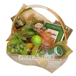 Gift basket № 9 "Festive treat"