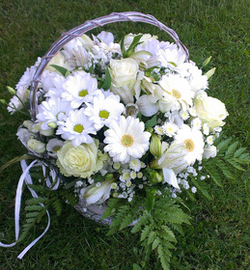 Basket of flowers "White sail"